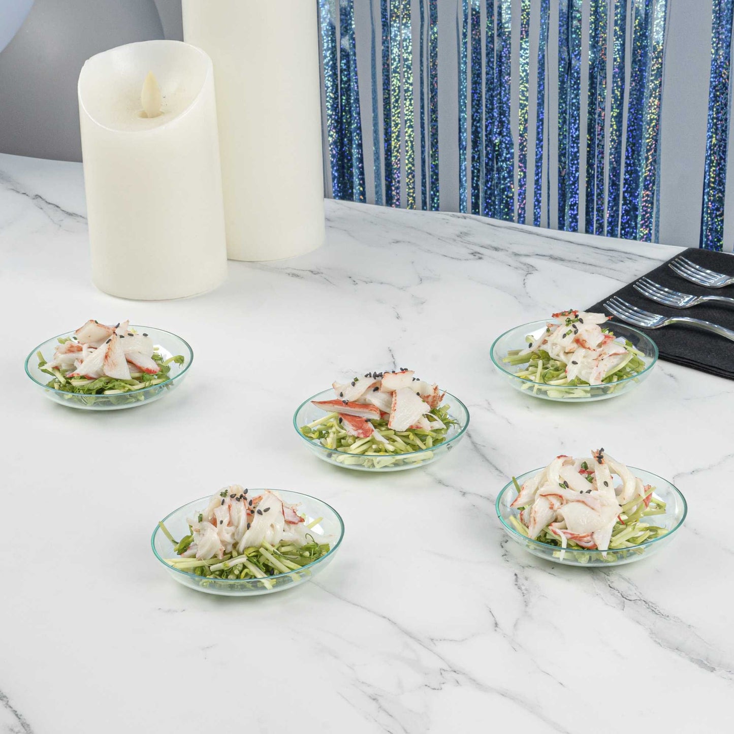 Mini Serve Round Seagreen Plastic Mini Rotondo Plate - 3 1/4" x 3 1/4" x 3/4" - 100 count box