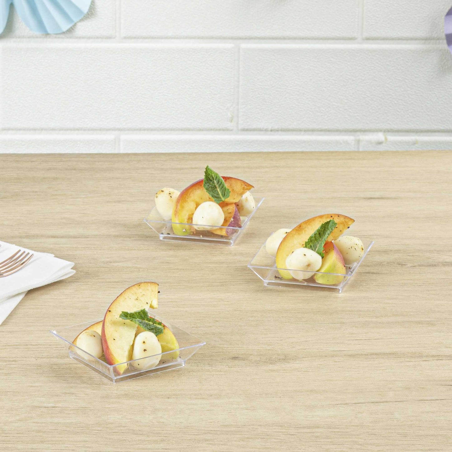 Mini Serve Square Clear Plastic Mini Modern Plate - 2 1/2" x 2 1/2" x 1/2" - 100 count box