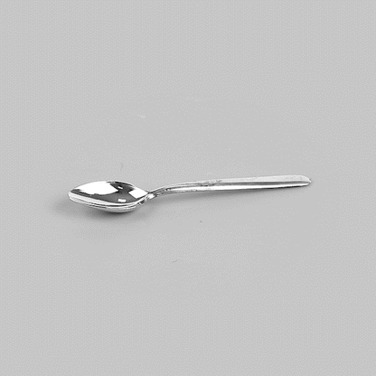 Moderna Silver Plastic Dessert Spoon - 5 1/2" - 250 count box