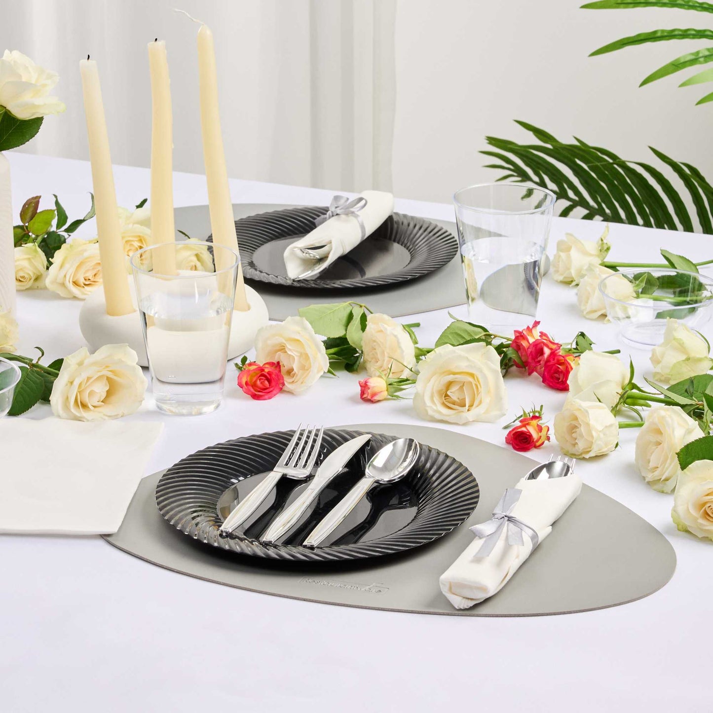 Argento Silver Plastic Cutlery Set - with White Napkin, Silver Ribbon - 7 1/4" x 2" x 1 3/4" - 100 count box