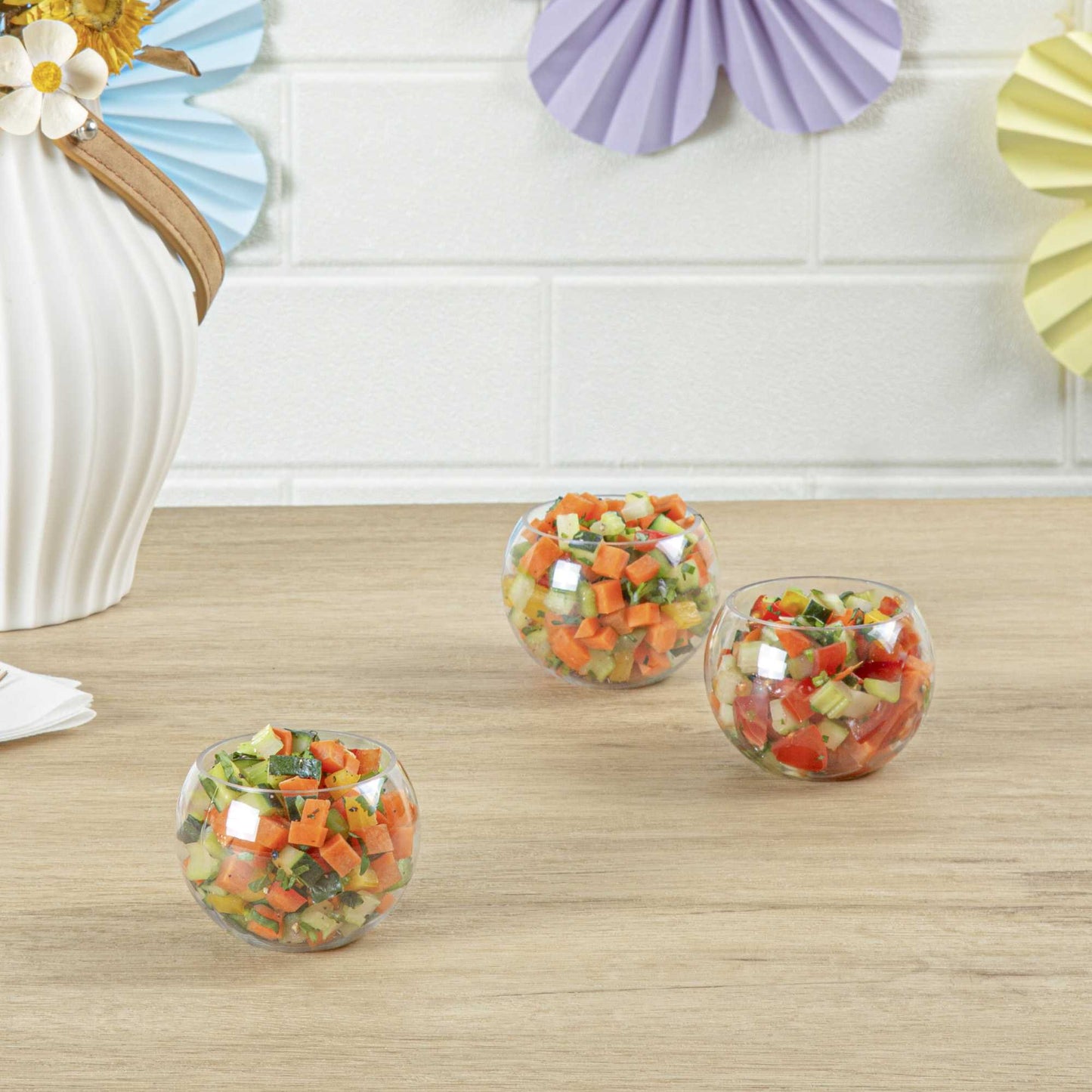 Mini Serve 4 oz Sphere Clear Plastic Cup - 2 3/4" x 2 3/4" x 2 1/4" - 100 count box