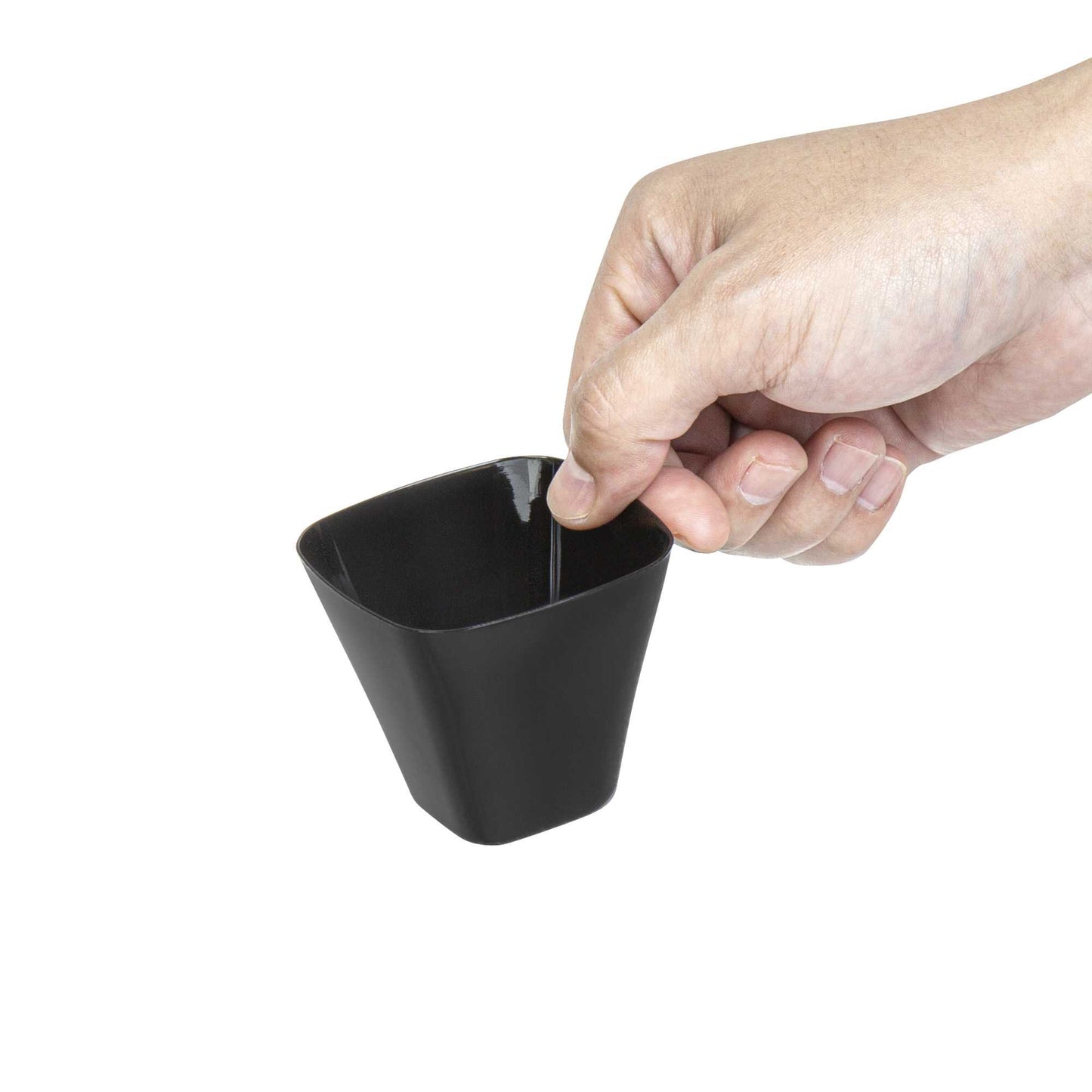 Mini Serve 4 oz Square Black Plastic Bellissima Tasting Cup - 2 1/2" x 2 1/2" x 2 1/4" - 100 count box