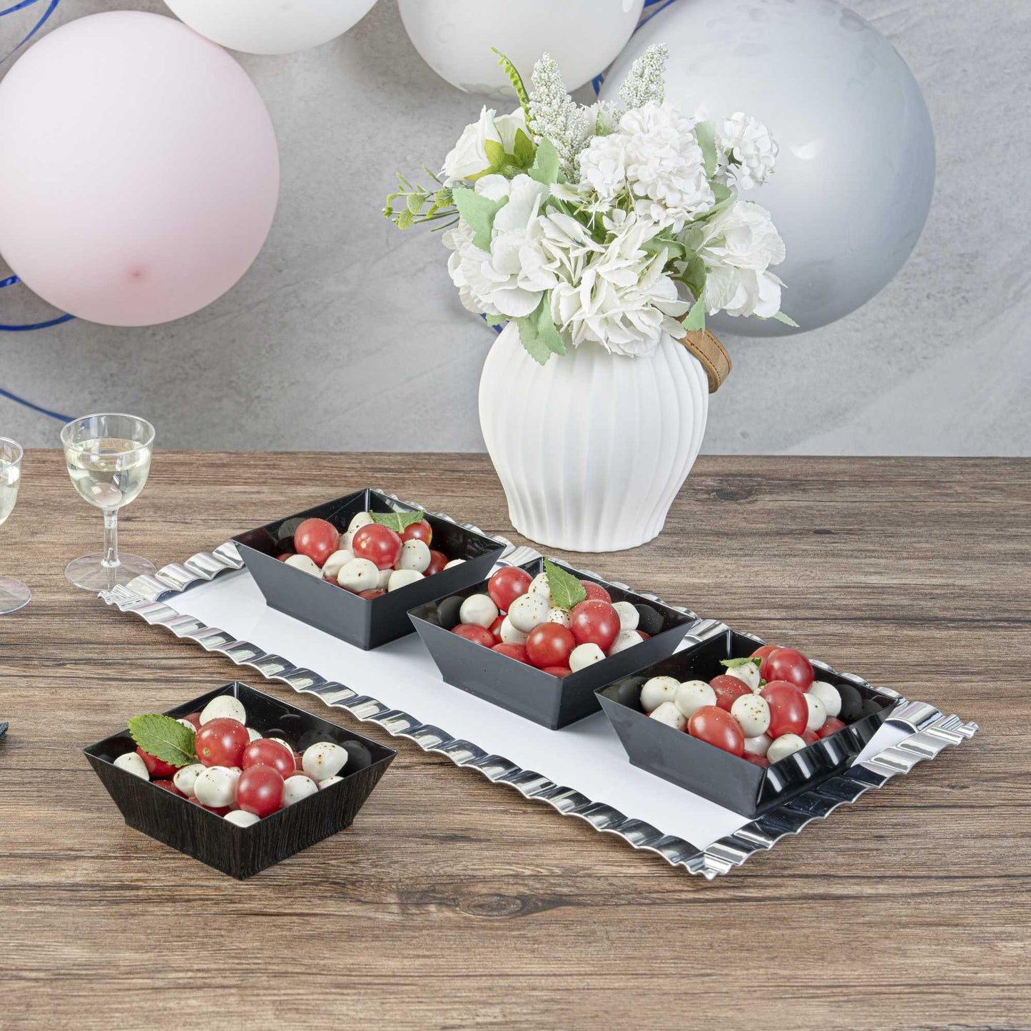 Maxi Serve 10 oz Square Black Plastic Small Modern Bowl - 4 1/4" x 4 1/4" x 1 1/2" - 25 count box