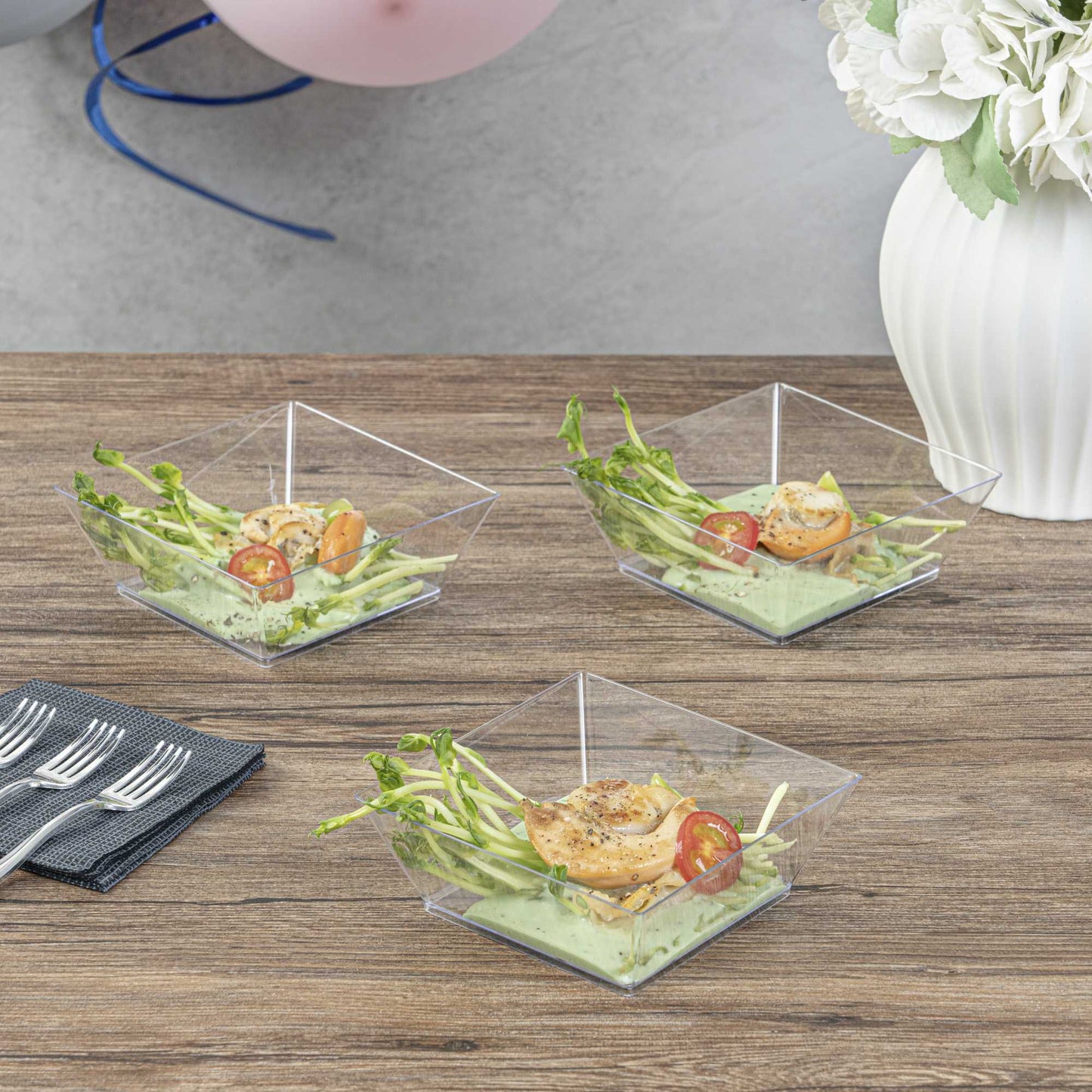 Maxi Serve 10 oz Square Clear Plastic Small Modern Bowl - 4 1/4" x 4 1/4" x 1 1/2" - 25 count box