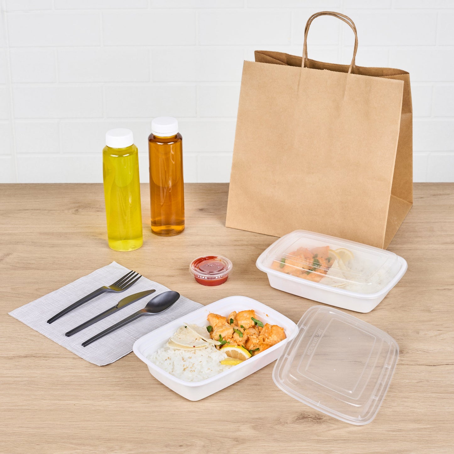 Asporto 24 oz Rectangle White Plastic To Go Box - with Clear Lid, Microwavable - 8" x 5 1/4" x 1 3/4" - 100 count box