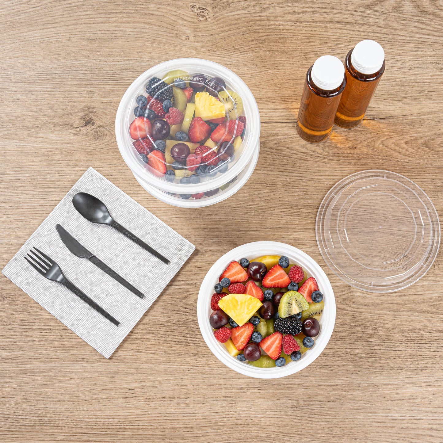 Asporto 32 oz Round White Plastic To Go Box - with Clear Lid, Microwavable - 7 1/4" x 7 1/4" x 3" - 100 count box