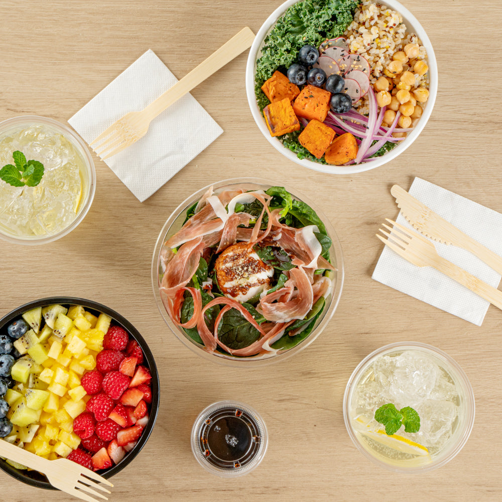 Maxi Serve 18 oz Round Clear Plastic Salad Bowl - 6" x 6" x 2 1/2" - 200 count box