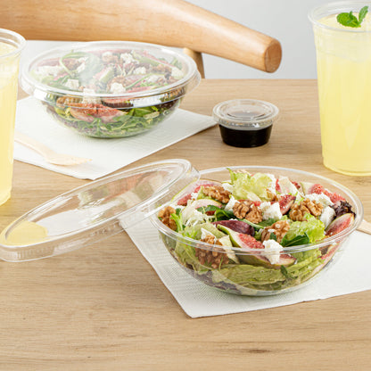 Maxi Serve 21 oz Round Clear Plastic Salad Bowl - 6 3/4" x 6 3/4" x 2 1/2" - 200 count box