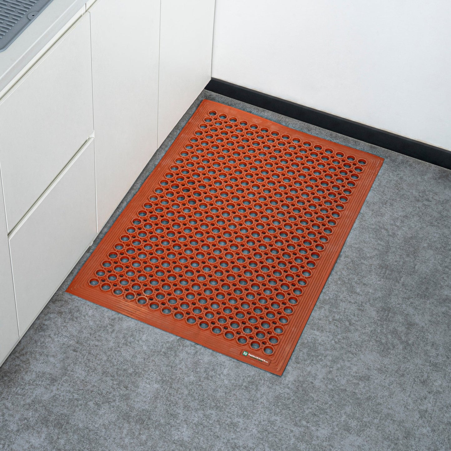 Serve Secure Red Rubber Floor Mat - Anti-Fatigue, Grease-Resistant - 36" x 24" x 1/2" - 1 count box