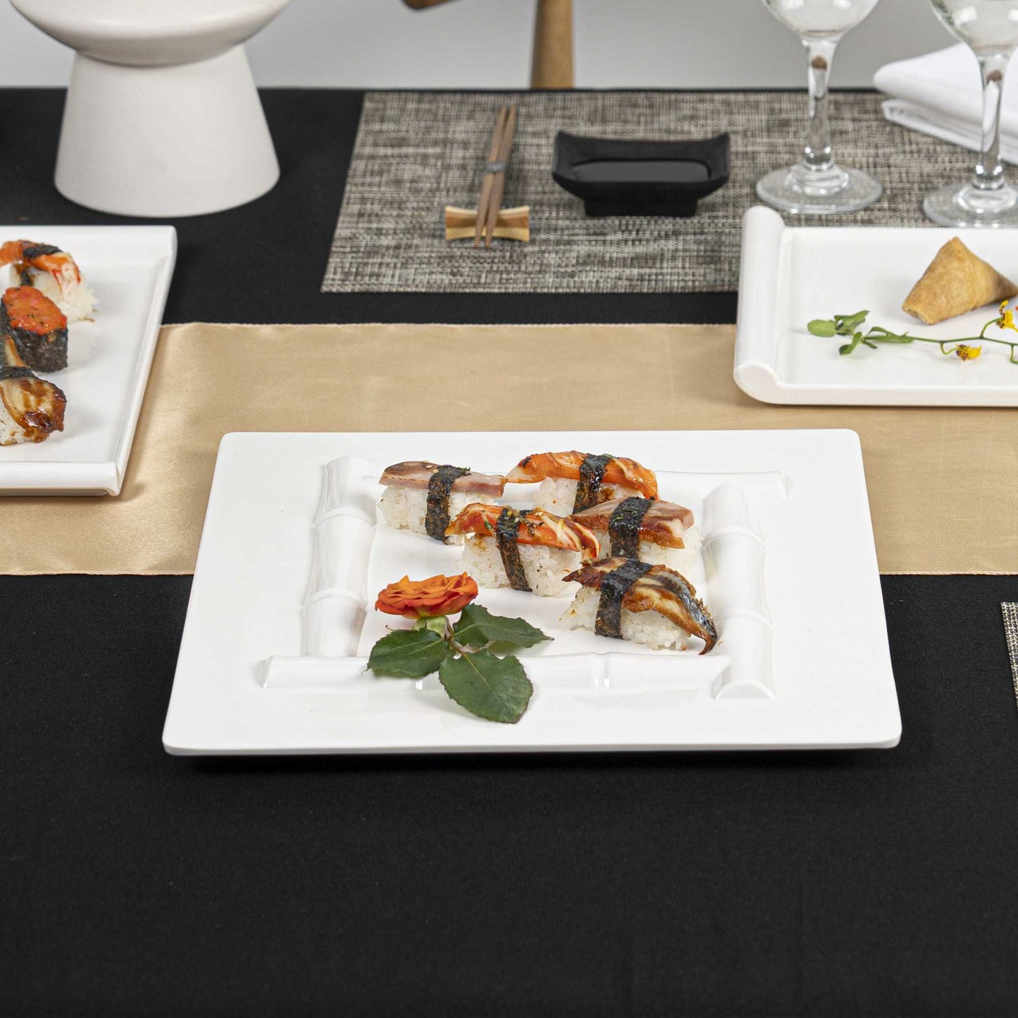 Voga Square White Melamine Plate - Bamboo Trim - 12" x 12" x 1" - 10 count box