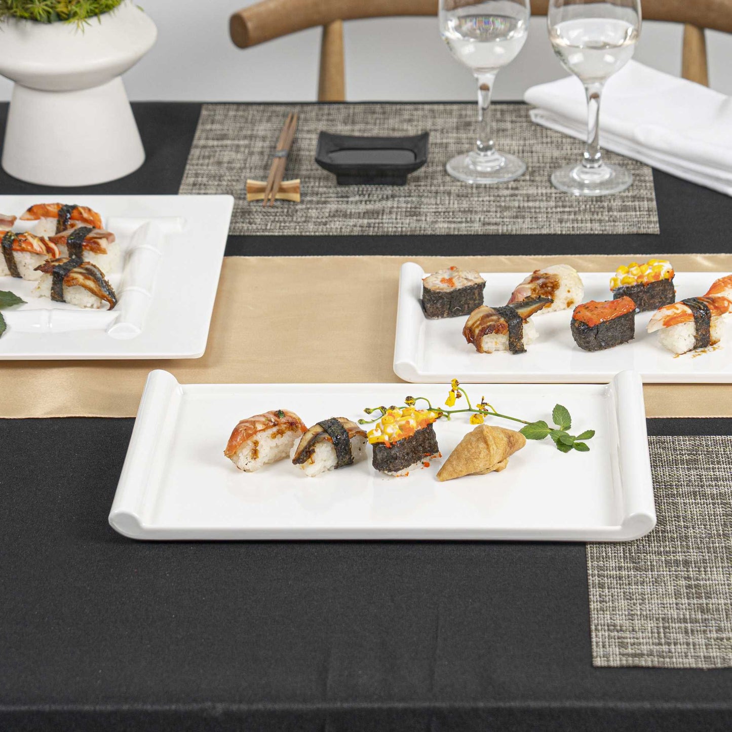Voga Rectangle White Melamine Large Plate - Japonais - 14" x 8 1/4" x 1" - 10 count box