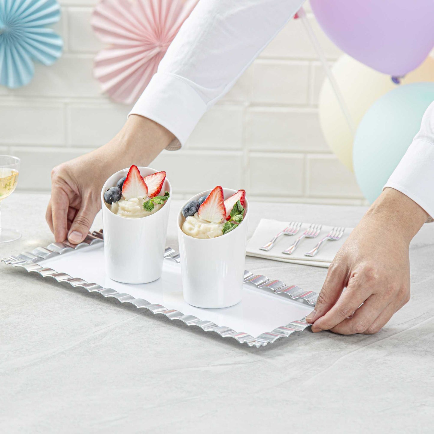 Voga 9 oz Round White Melamine Cup - Incline - 3" x 3" x 3" - 10 count box
