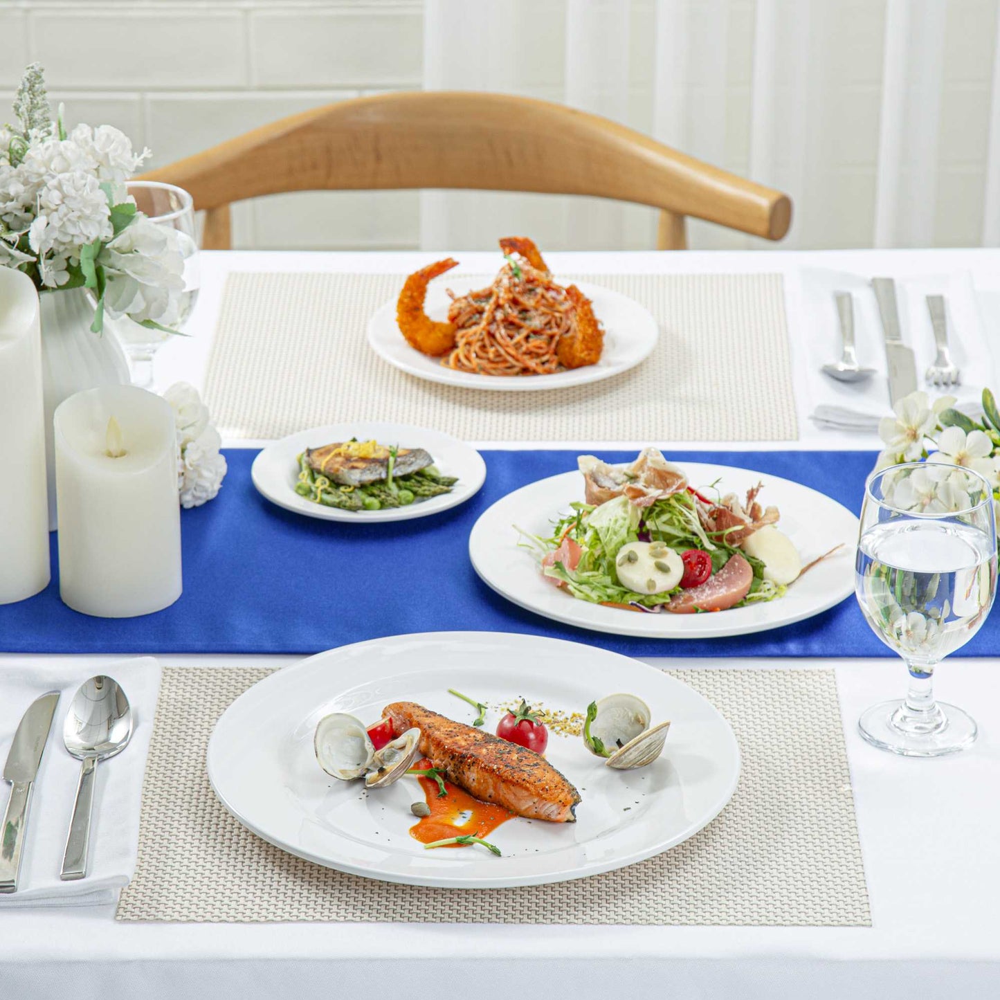 Voga Round White Melamine Extra Large Plate - Classic, Rimmed - 12" x 12" x 3/4" - 10 count box