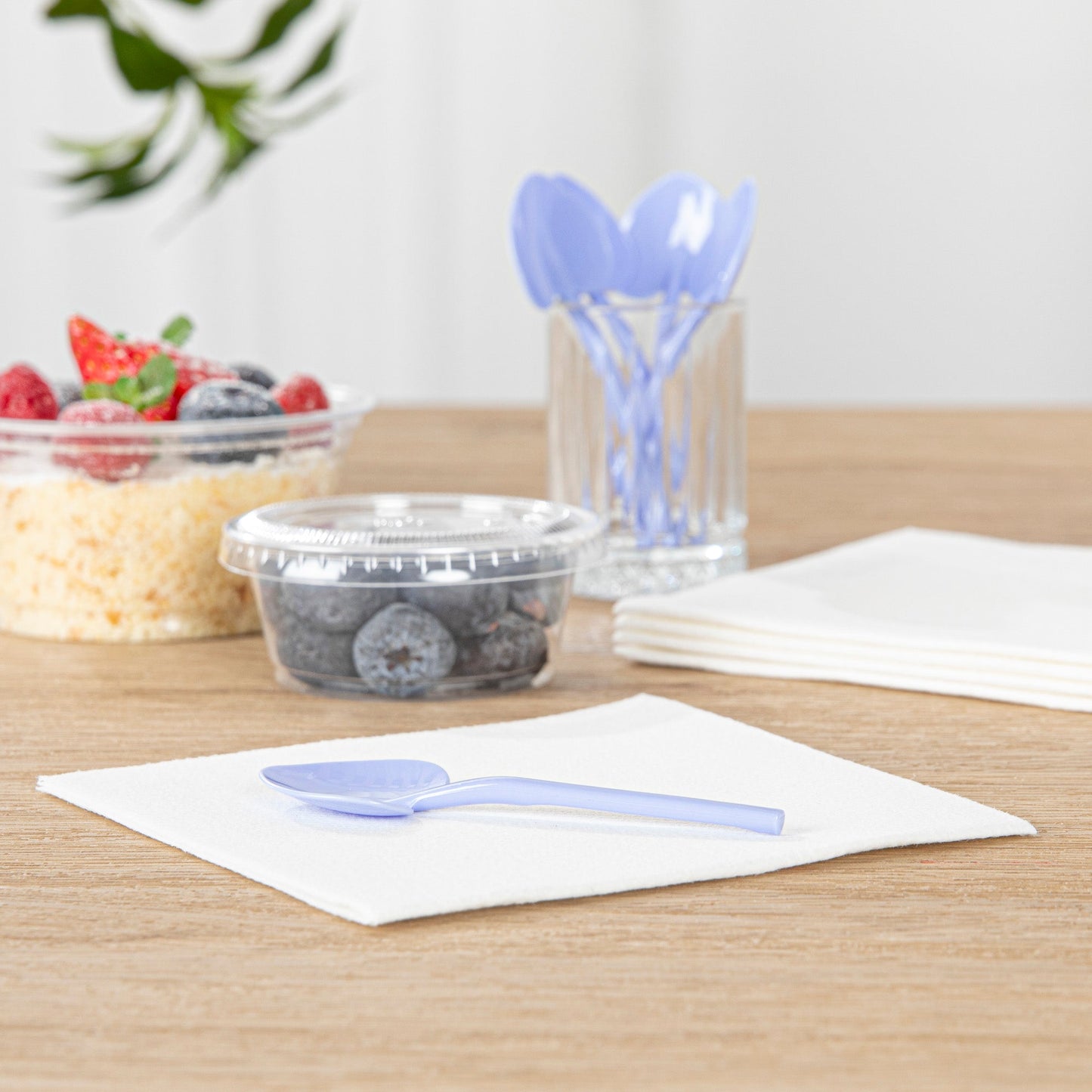 Coppetta Periwinkle Plastic Love Shovel Spoon - 3 1/2" x 1 1/4" - 500 count box