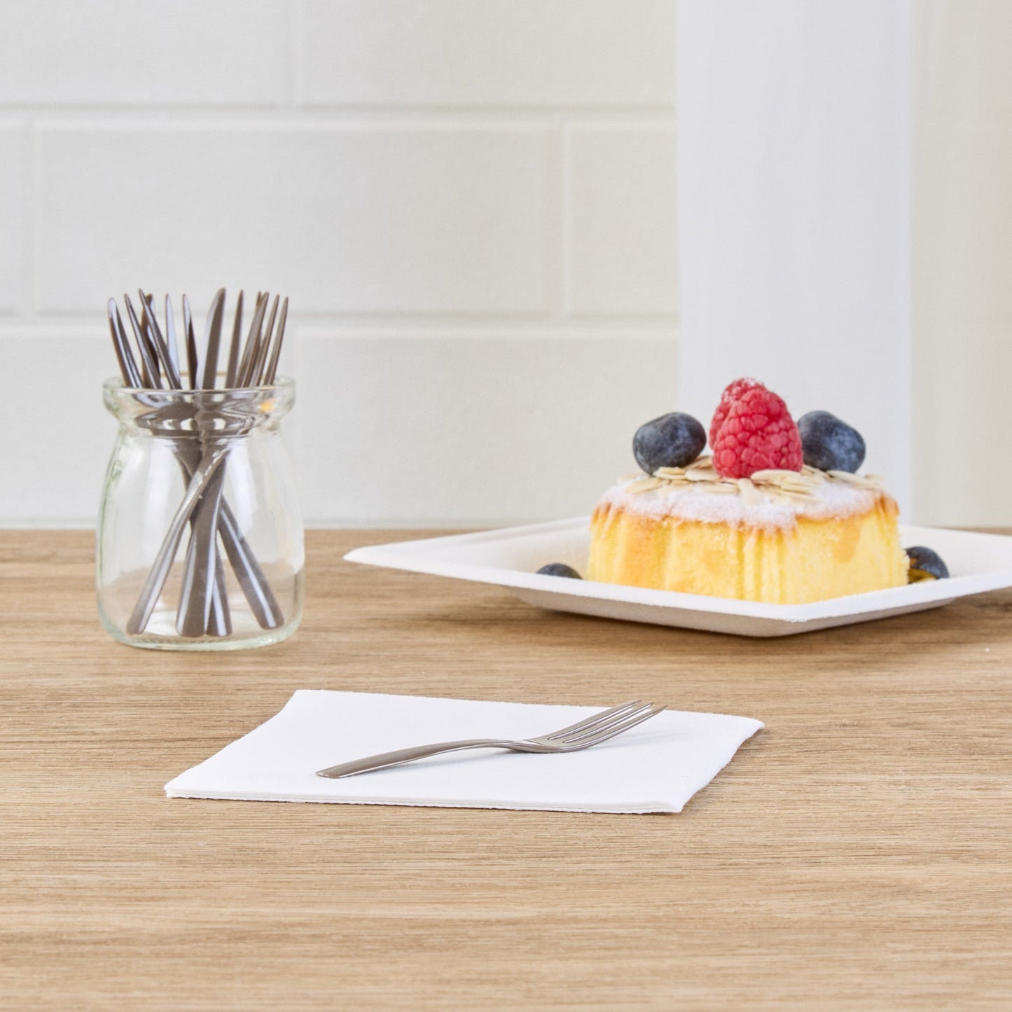 Coppetta Fashion Gray Plastic Cake Fork with Knife Edge - 4" x 3/4" - 500 count box