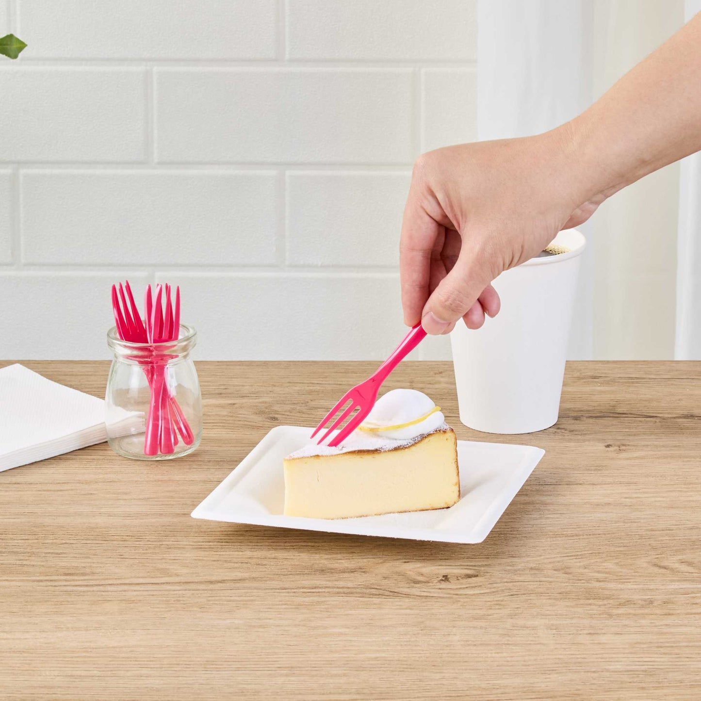 Coppetta Magenta Plastic Cake Fork with Knife Edge - 4" x 3/4" - 100 count box