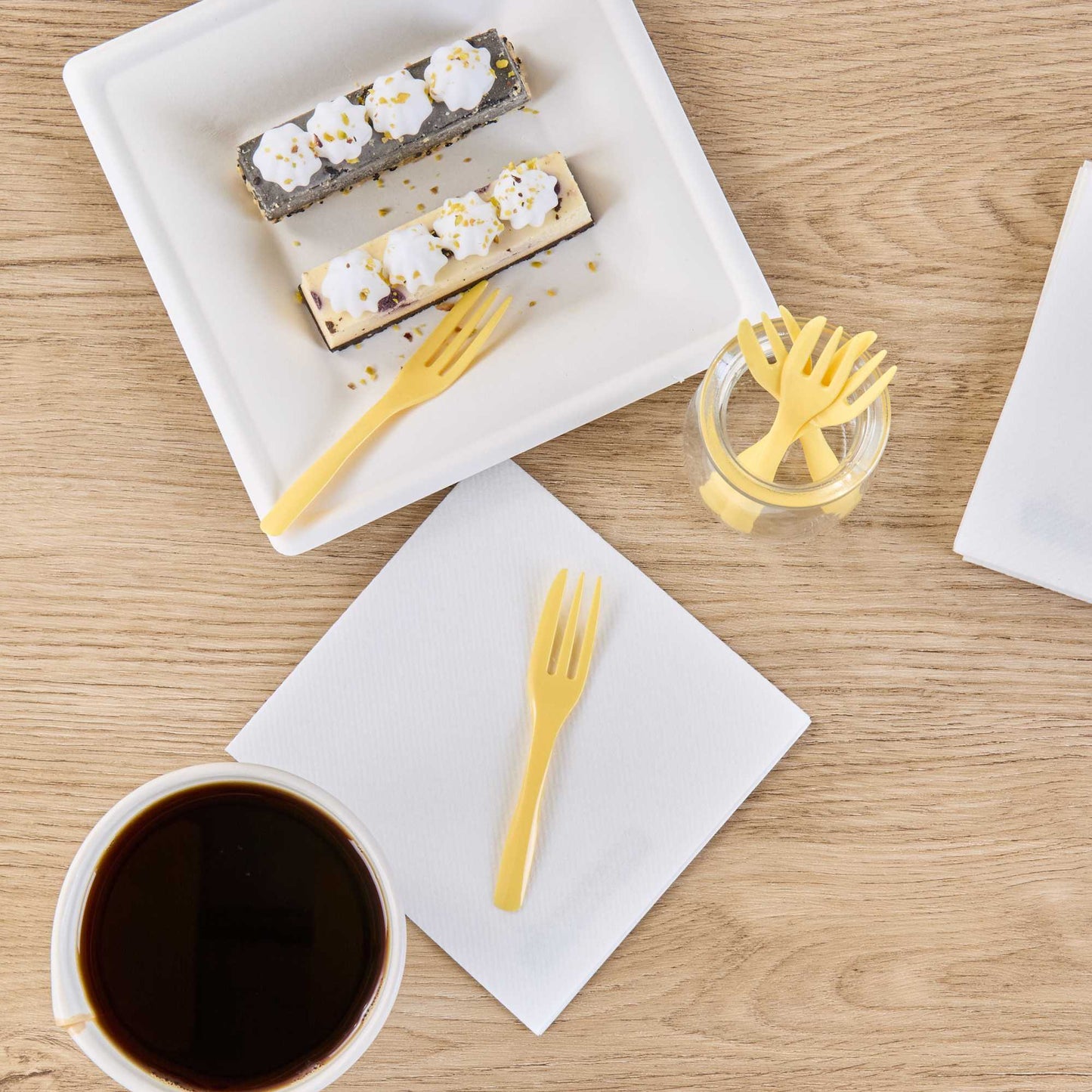 Coppetta Baby Yellow Plastic Cake Fork with Knife Edge - 4" x 3/4" - 100 count box