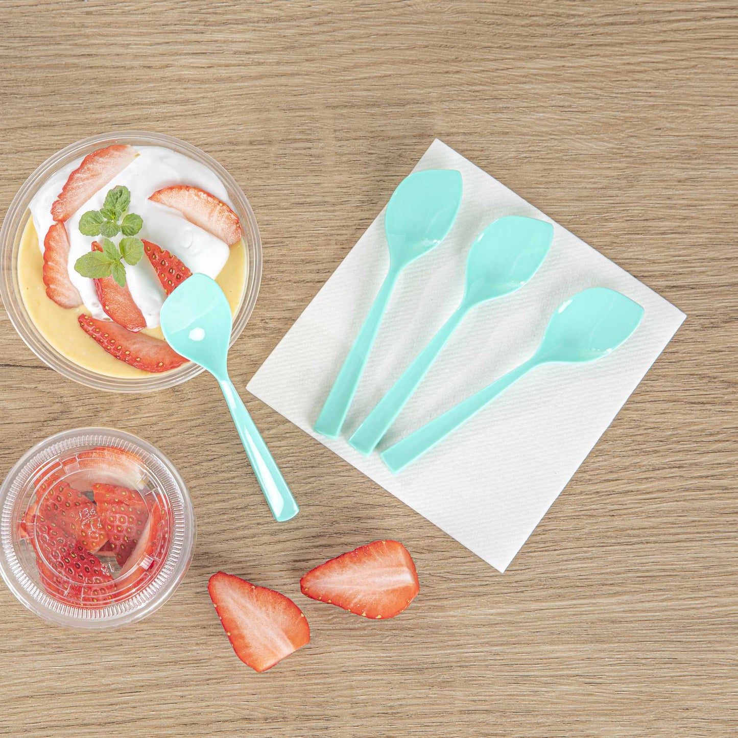 Coppetta Teal Plastic Petal Spoon - 4 1/2" x 1" - 100 count box