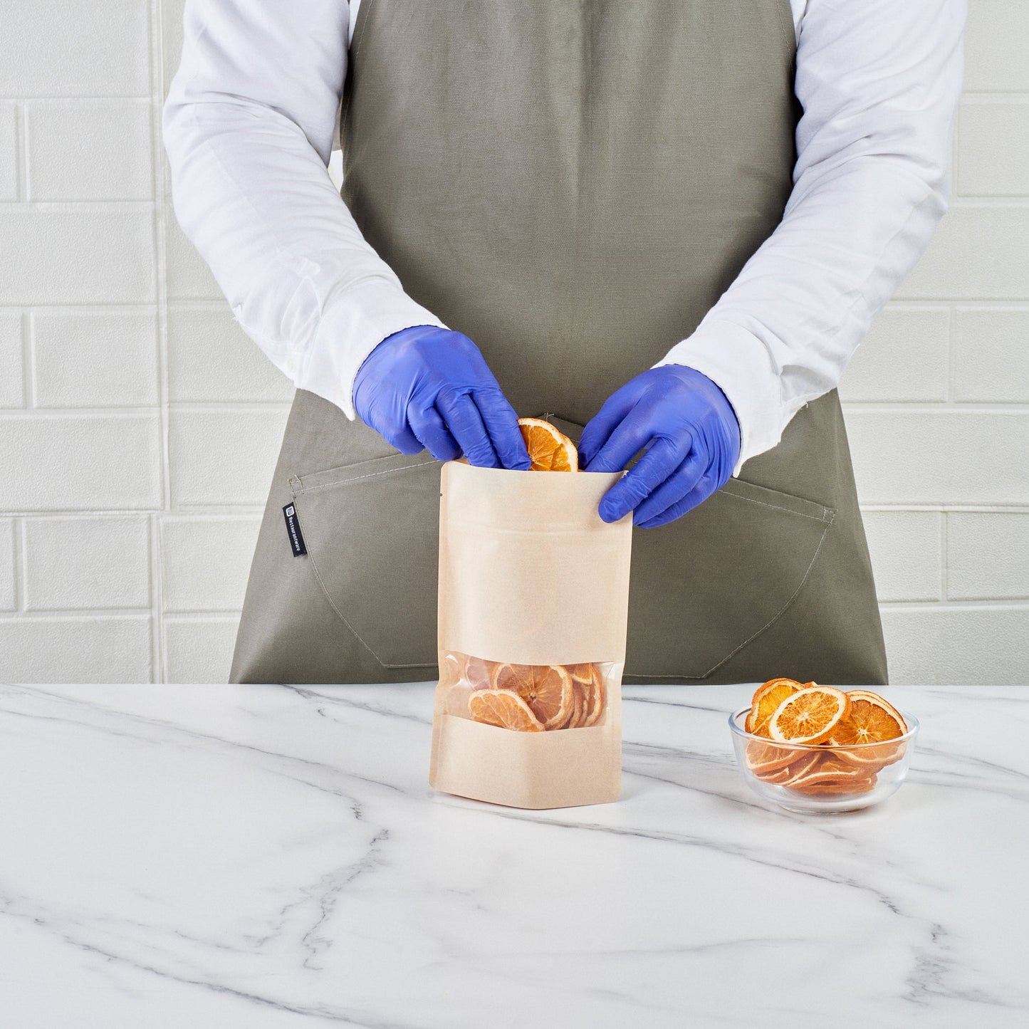 Bag Tek Kraft Plastic Medium Window Bag - Heat Sealable - 8" x 5" x 1 3/4" - 100 count box