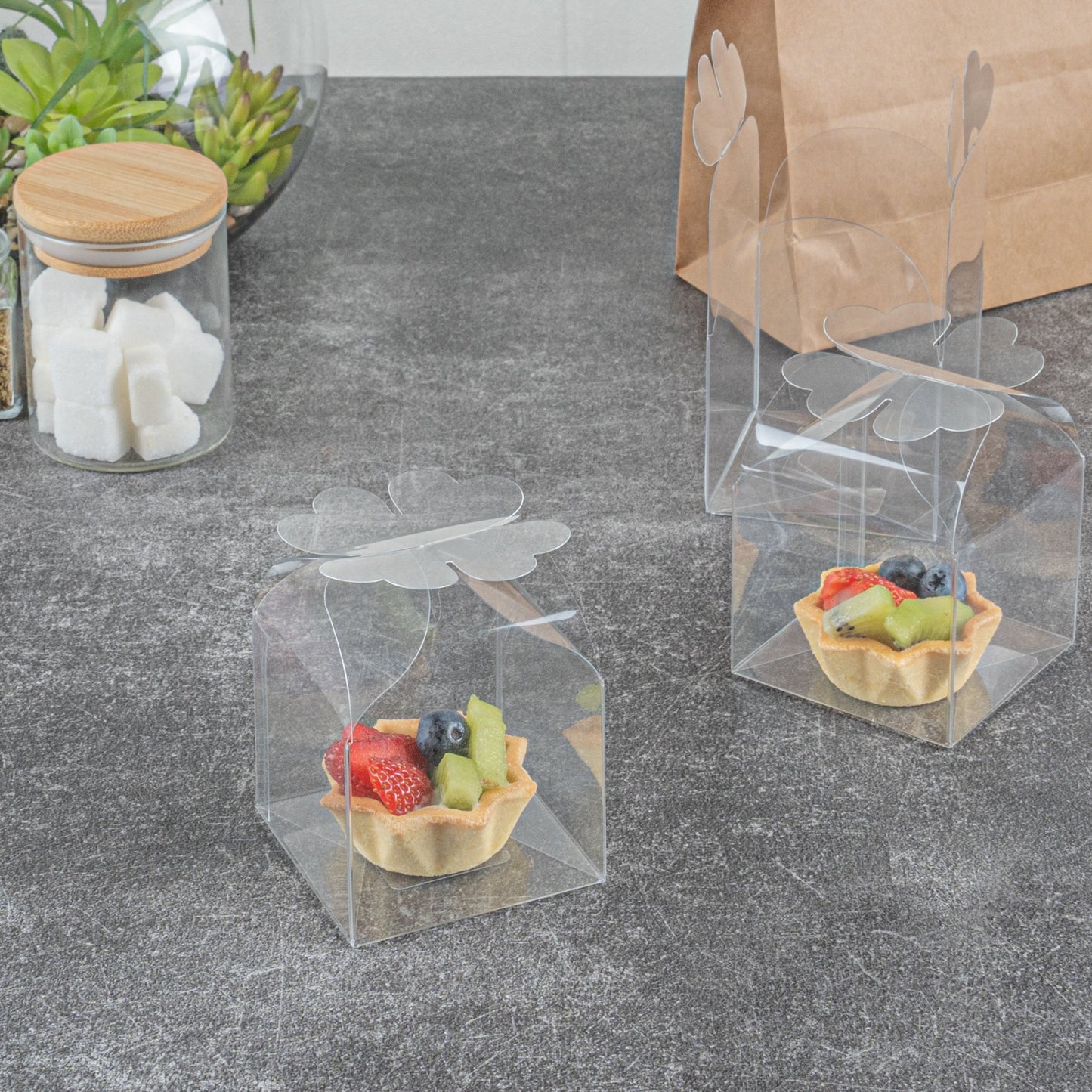 Sweet Vision Clear Plastic Gift Box - Clover Leaf Top - 2 3/4" x 2 3/4" x 2 1/2" - 100 count box