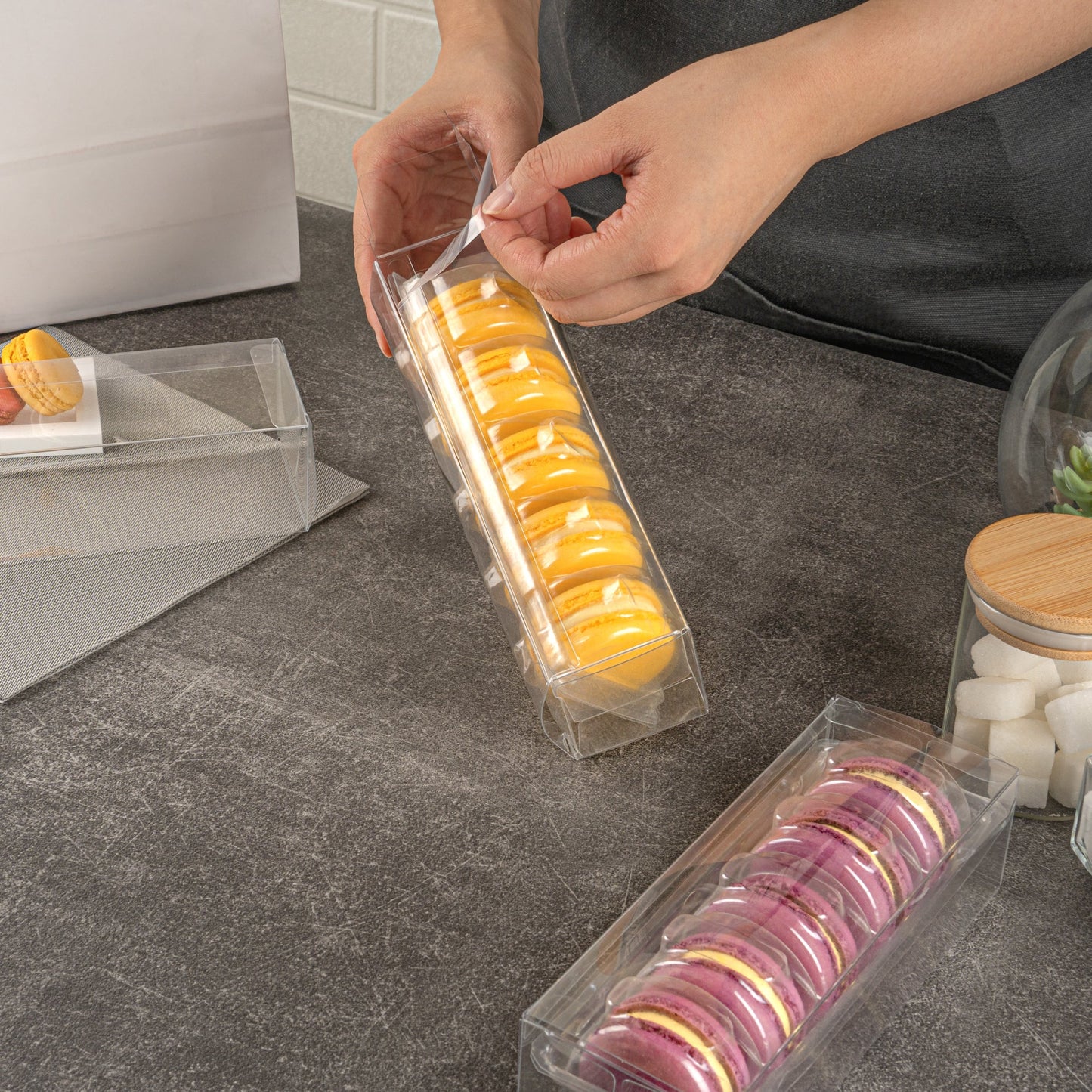 Sweet Vision Clear Plastic French Macaron Box - Fits 5 Macarons - 7 1/2" x 2 1/2" x 2" - 100 count box