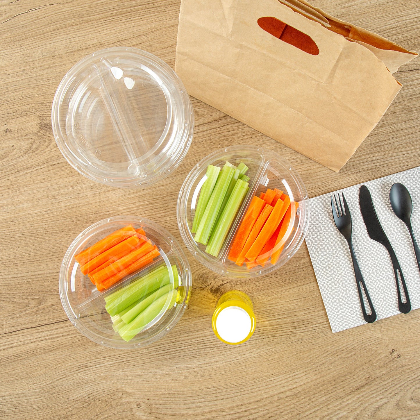 Thermo Tek Round Clear Plastic Serving Platter - with Lid, 2 Compartments - 7 1/2" x 7 1/2" x 2 1/2" - 100 count box