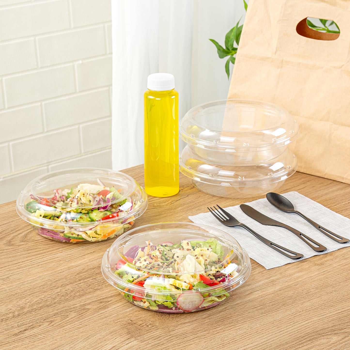 Thermo Tek Round Clear Plastic Serving Platter - with Lid - 7 1/2" x 7 1/2" x 2 1/2" - 100 count box