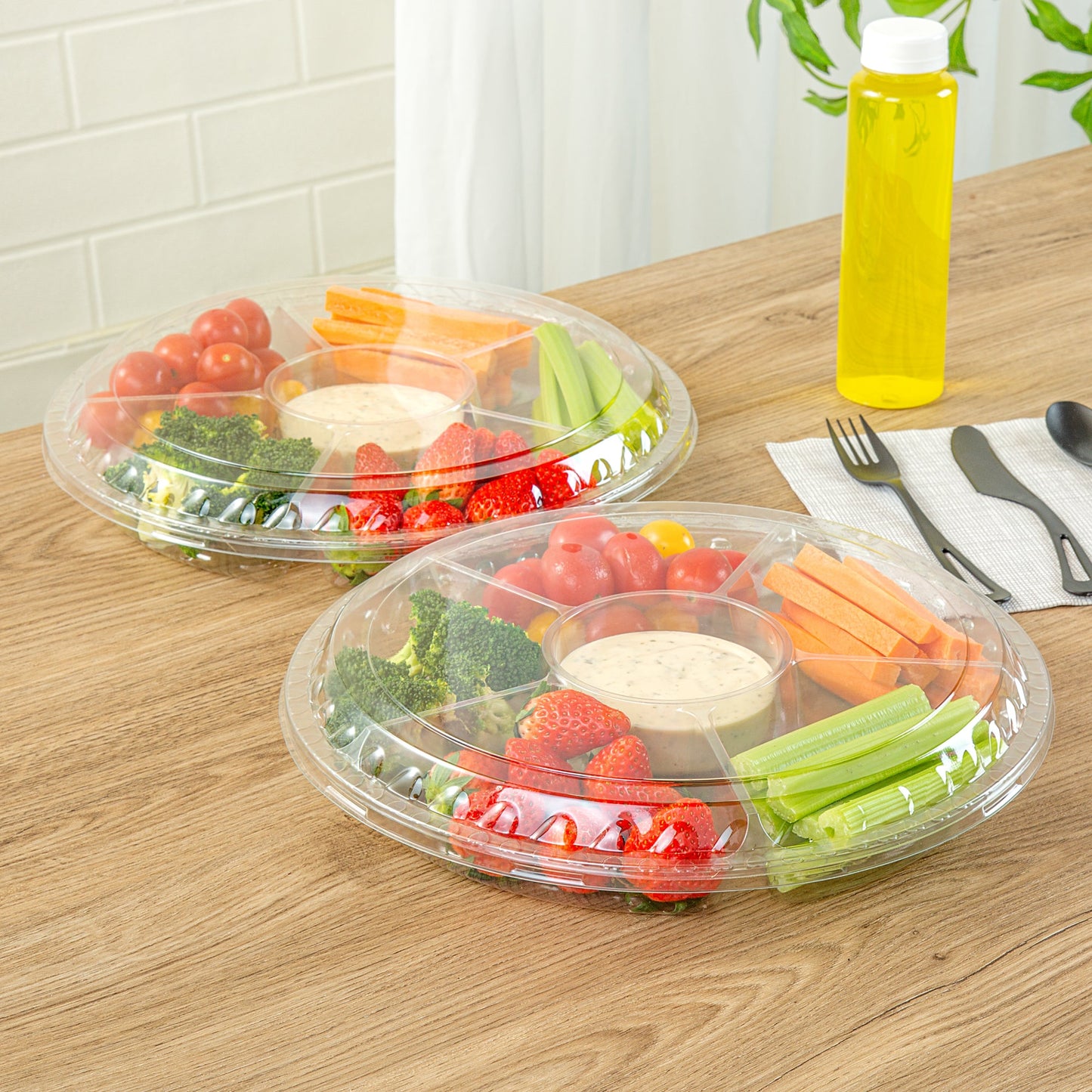 Thermo Tek Round Clear Plastic Serving Platter - with Lid, 6 Compartments - 11 3/4" x 11 3/4" x 2" - 100 count box