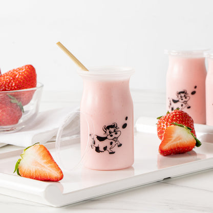Mini Serve 5 oz Clear Plastic Happy Cow Yogurt Cup - with Lid - 2 1/4" x 2 1/4" x 3 1/2" - 100 count box