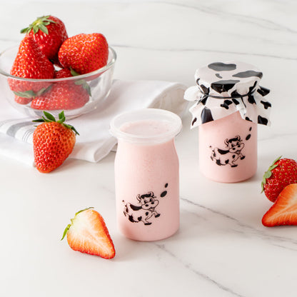 Mini Serve 5 oz Clear Plastic Happy Cow Yogurt Cup - with Lid - 2 1/4" x 2 1/4" x 3 1/2" - 100 count box