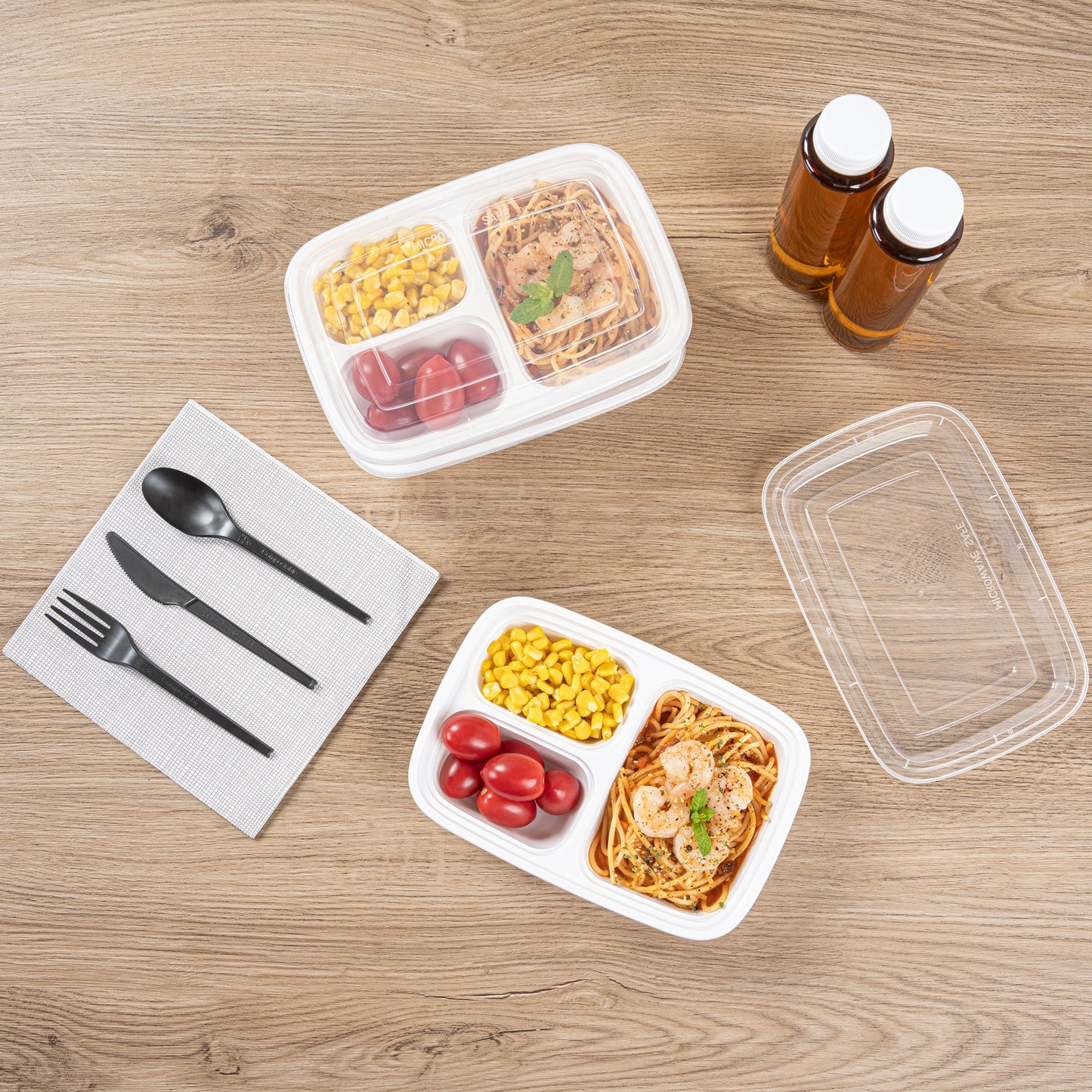 Asporto 26 oz White Plastic 3 Compartment Food Container - with Clear Lid, Microwavable - 8 3/4" x 6" x 1 3/4" - 100 count box
