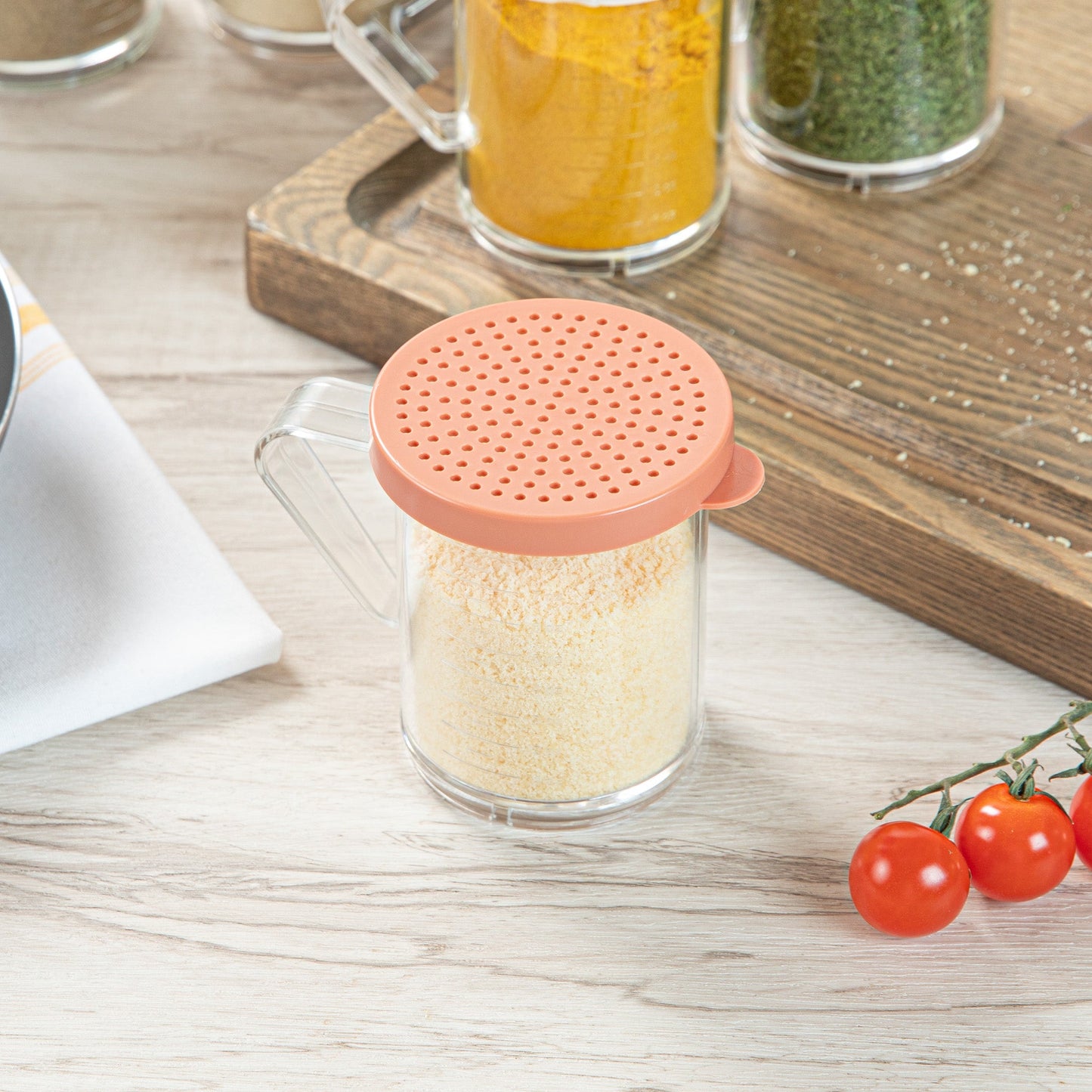 Chef 101 10 oz Clear Polycarbonate Dredge Spice Shaker - with Rose Medium Lid - 4 3/4" x 3 1/4" x 4" - 1 count box