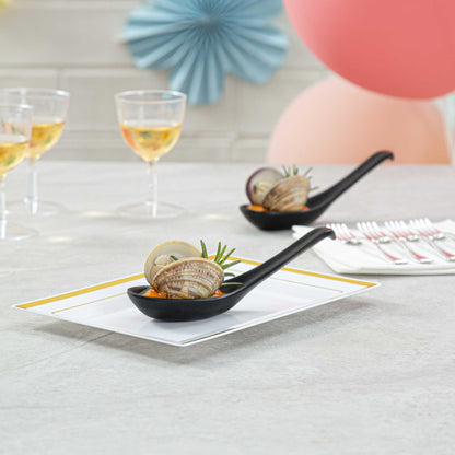Voga 1 oz Black Melamine Tasting Spoon - Japonais, Curva - 5 3/4" x 1 1/2" x 1" - 10 count box