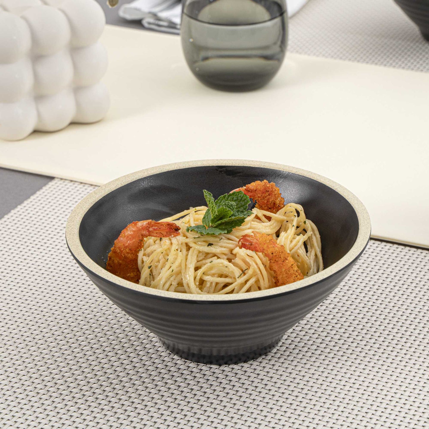 Voga 53 oz Black Melamine Rippled Bowl - Japonais, Faux Granite Rim - 7 1/4" x 7 1/4" x 3" - 2 count box