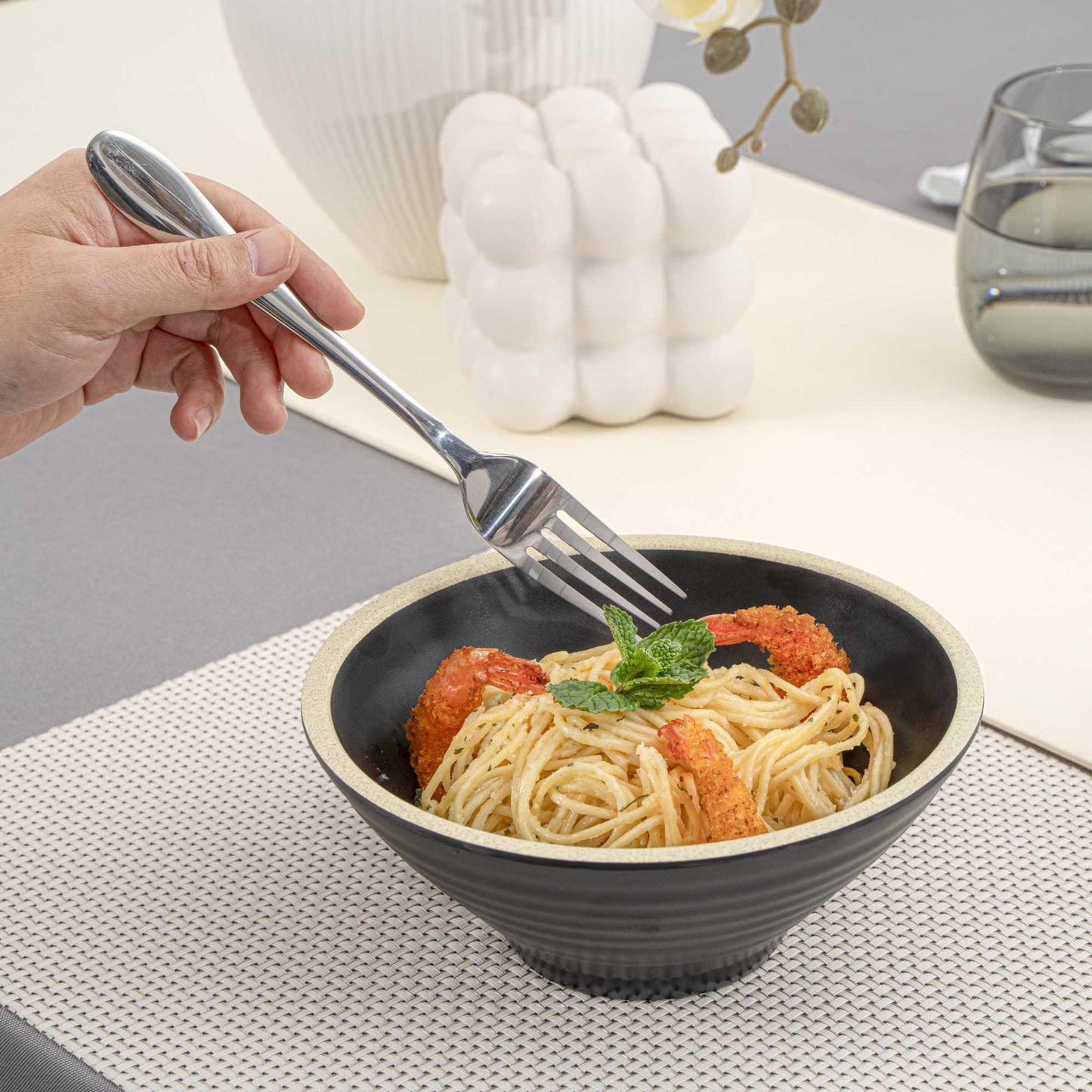 Voga 53 oz Black Melamine Rippled Bowl - Japonais, Faux Granite Rim - 7 1/4" x 7 1/4" x 3" - 2 count box