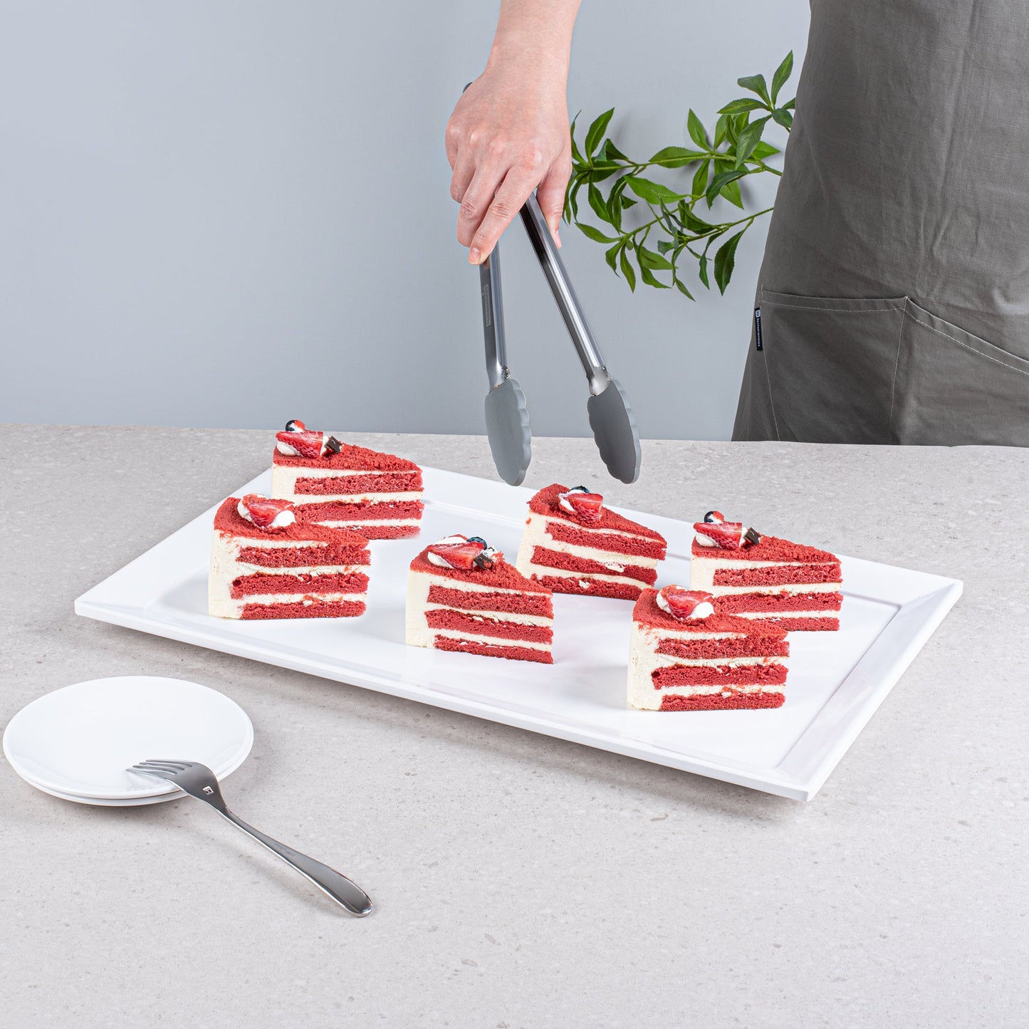 Voga Rectangle White Melamine Large Serving Tray - Classic - 20 3/4" x 12 1/2" x 1" - 1 count box