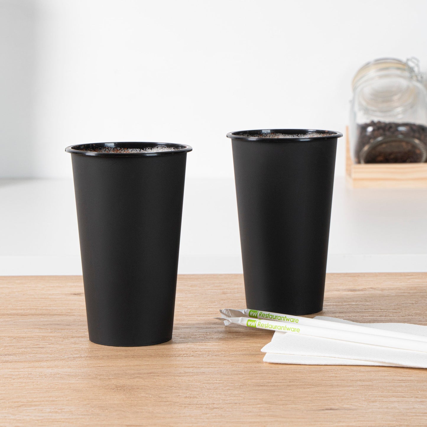 Bev Tek 16 oz Round Matte Black Plastic Hot / Cold Drinking Cup - 3 1/2" x 3 1/2" x 5 1/4" - 100 count box
