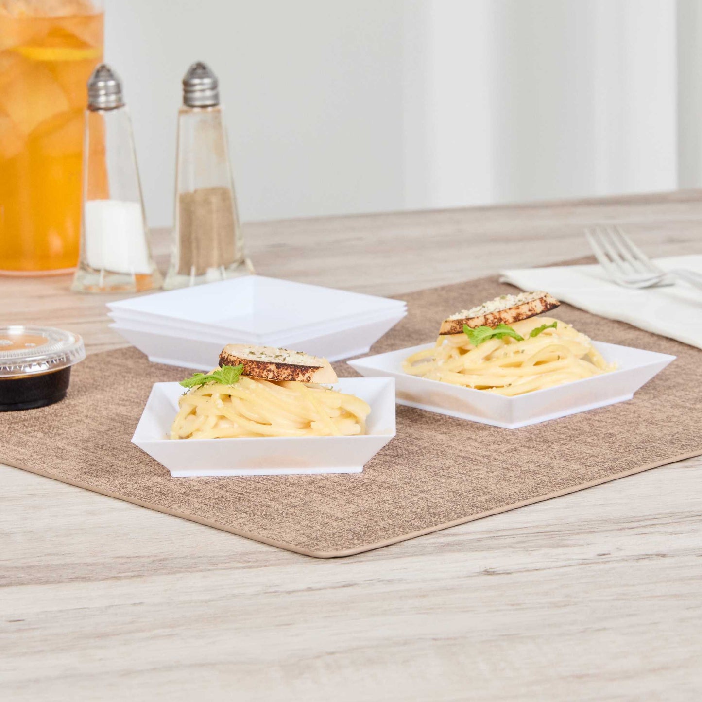 Mini Serve Square White Plastic Small Modern Plate - 4" x 4" x 1/2" - 100 count box