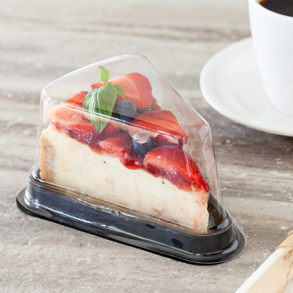 Sweet Vision Triangle Black Plastic Cake / Dessert Tray - with Clear Cover - 5 1/2" x 4" x 3" - 100 count box