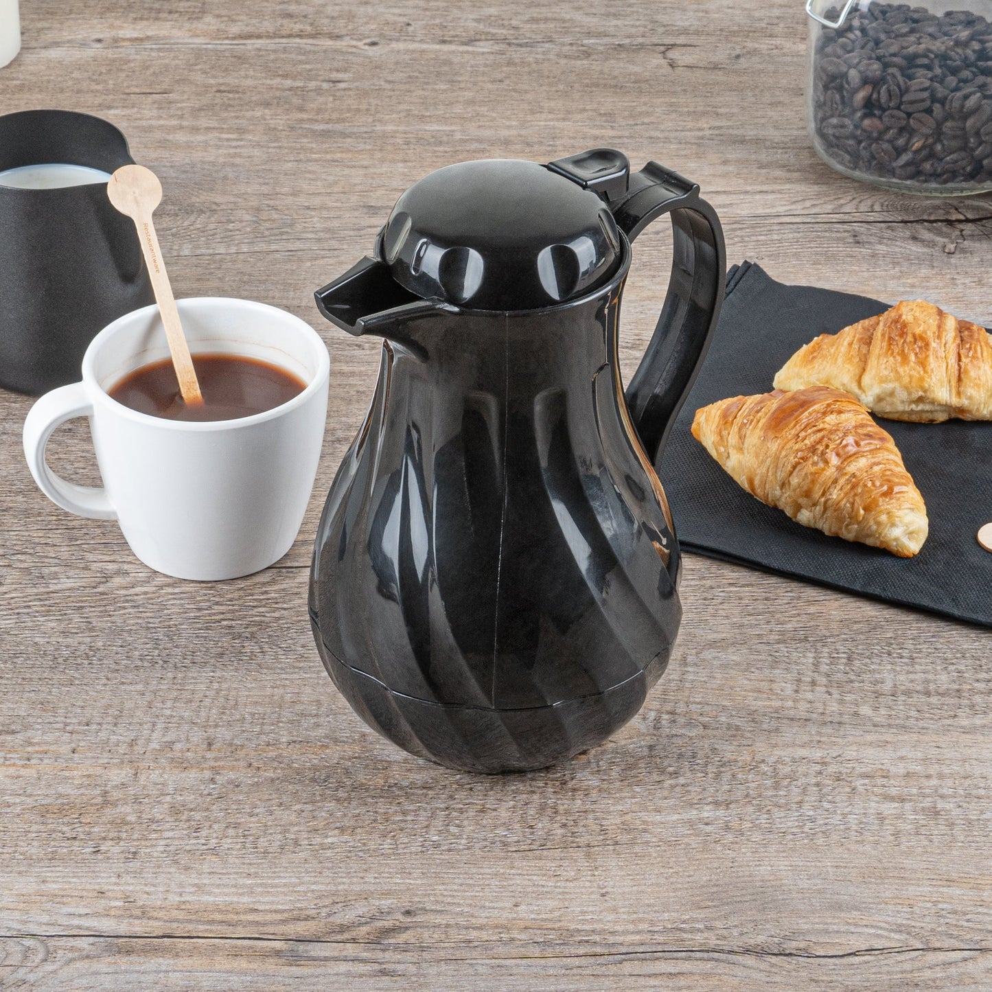 Restpresso 20 oz Black Thermal Coffee Carafe / Server - 6 1/2" x 5" x 8" - 10 count box