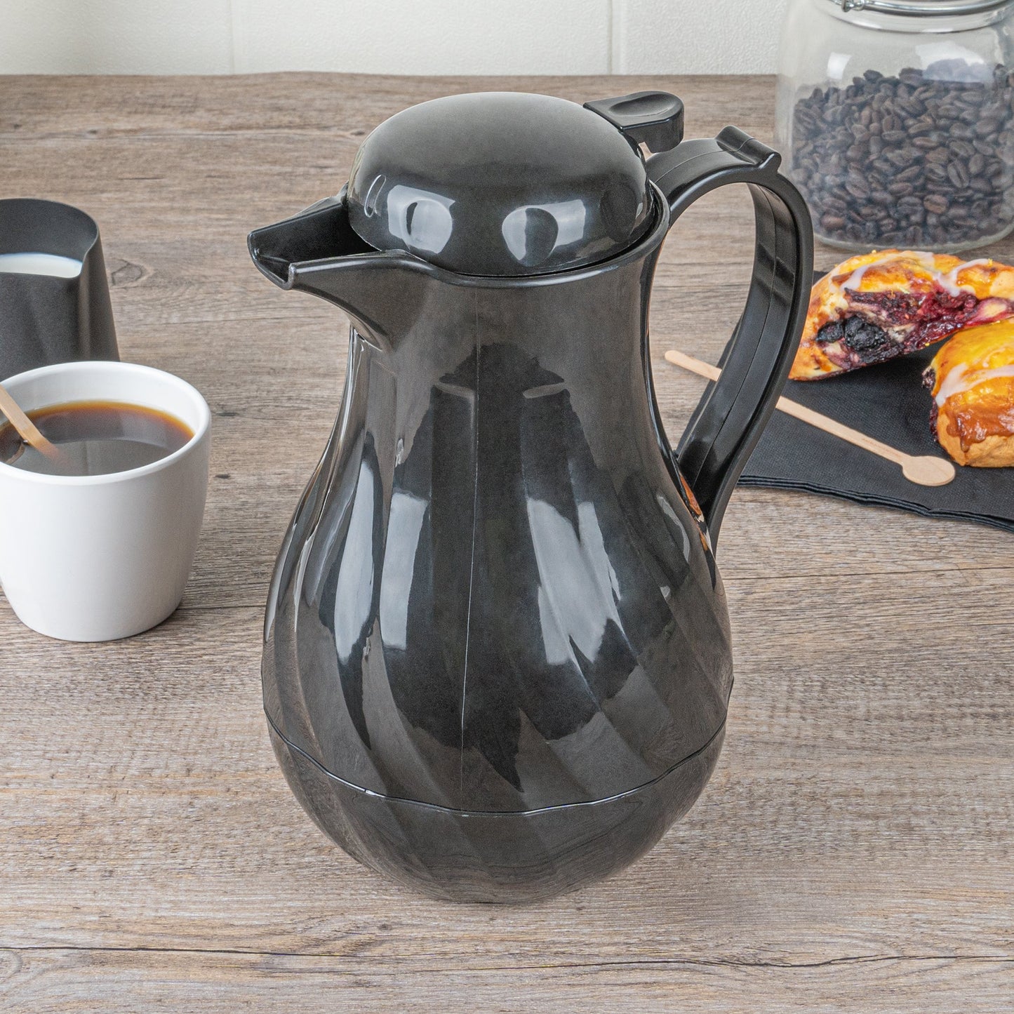 Restpresso 42 oz Black Thermal Coffee Carafe / Server - 8" x 6" x 10" - 10 count box