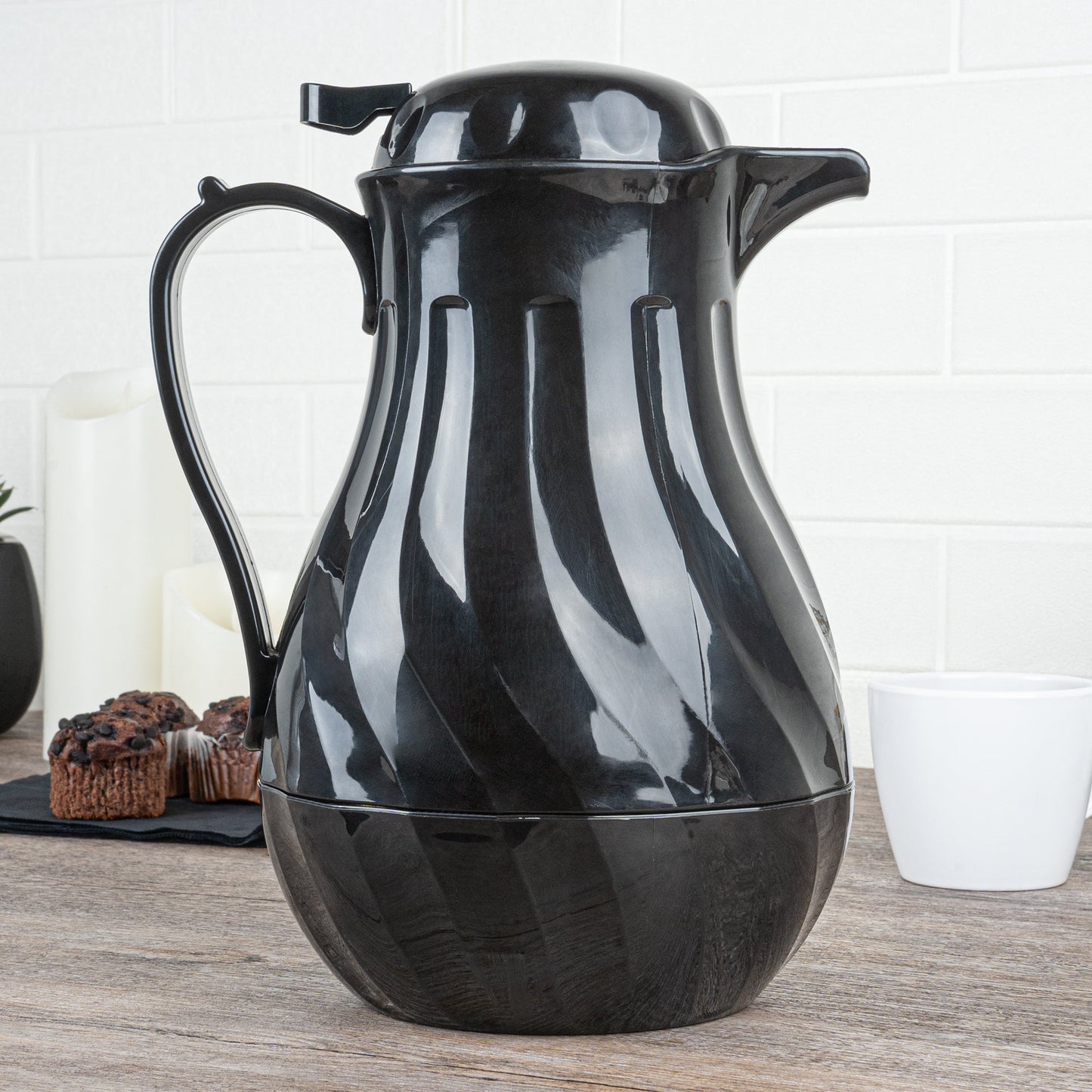 Restpresso 64 oz Black Thermal Coffee Carafe / Server - 8 3/4" x 6 1/4" x 11" - 10 count box
