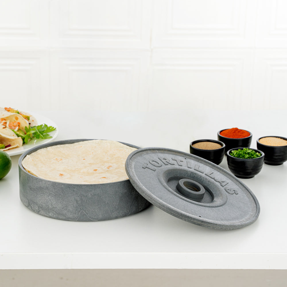 Chef 101 Round Gray Plastic Tortilla Warmer / Server - 8 1/2" x 8 1/2" x 2 1/4" - 1 count box