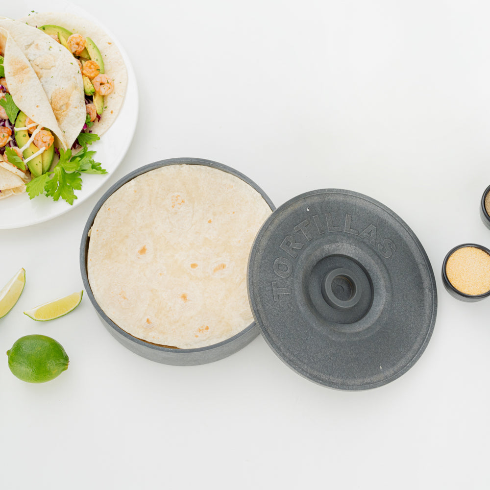 Chef 101 Round Gray Plastic Tortilla Warmer / Server - 8 1/2" x 8 1/2" x 2 1/4" - 1 count box