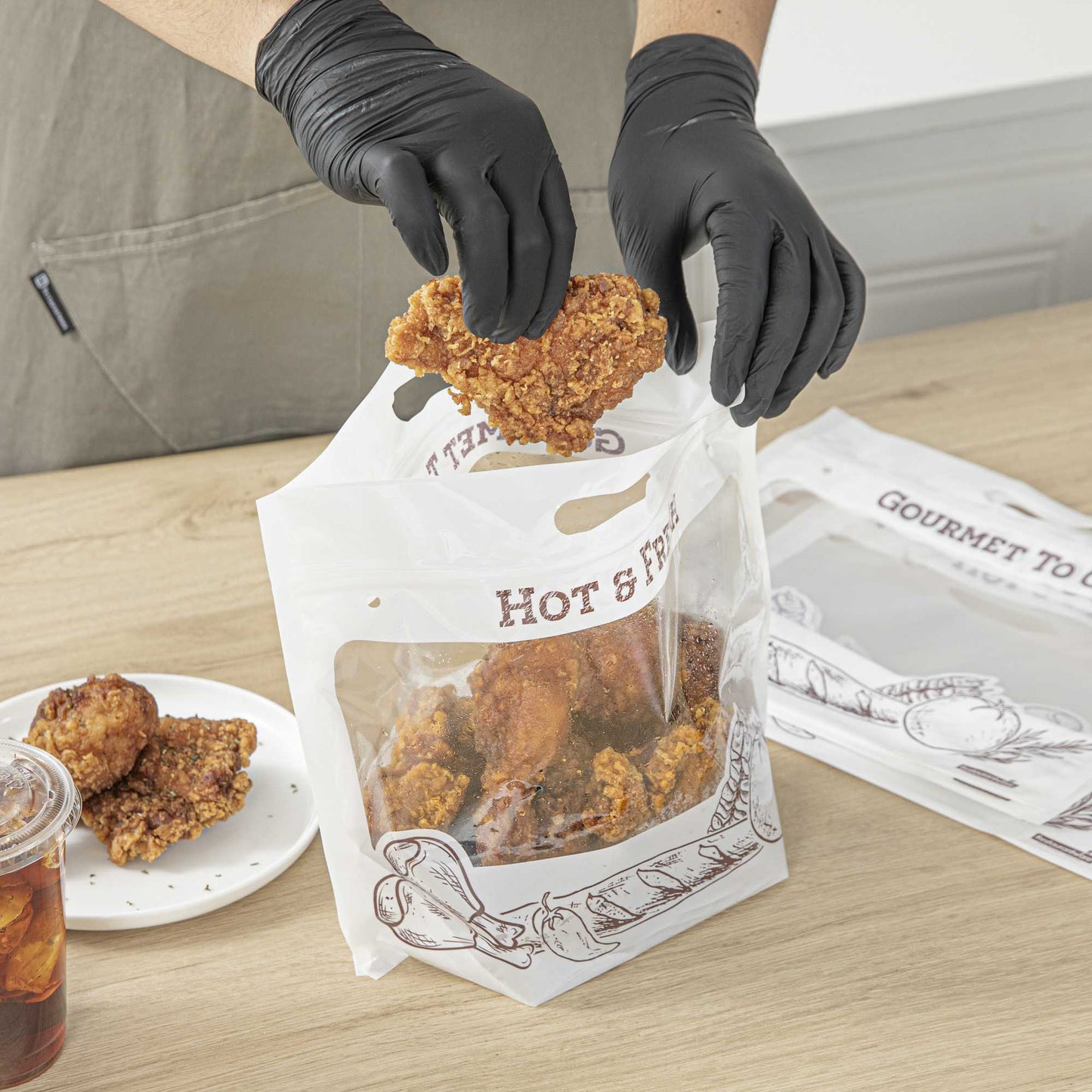 Bag Tek White Plastic Rotisserie Chicken / Hot Food Bag - Hot & Fresh - 12 3/4" x 5 3/4" x 10 1/4" - 100 count box