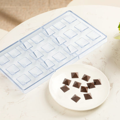 Pastry Tek Polycarbonate Pyramid Candy / Chocolate Mold - 21-Compartment - 1 count box