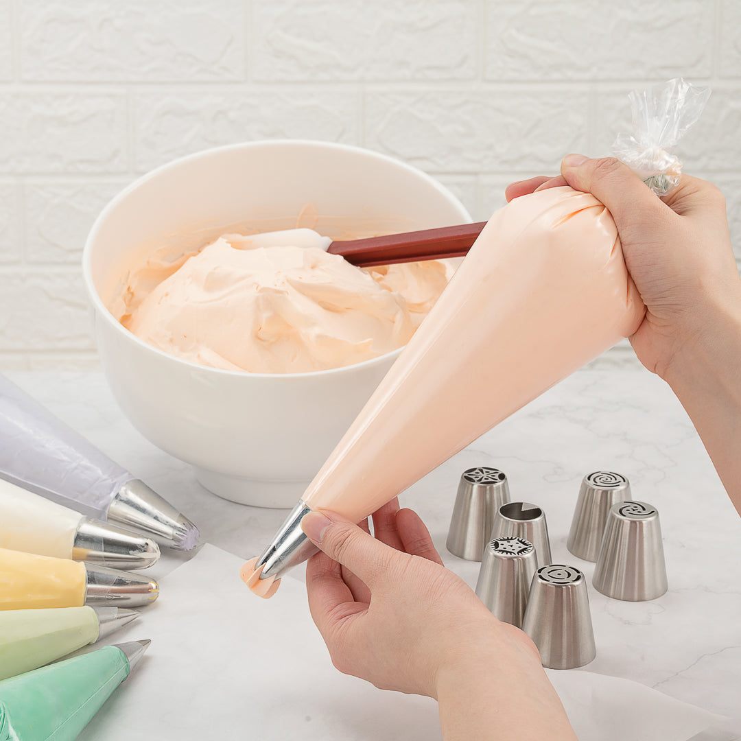 Pastry Tek Clear Plastic Pastry Piping Bag - Recyclable - 18" x 9 1/2" - 100 count box