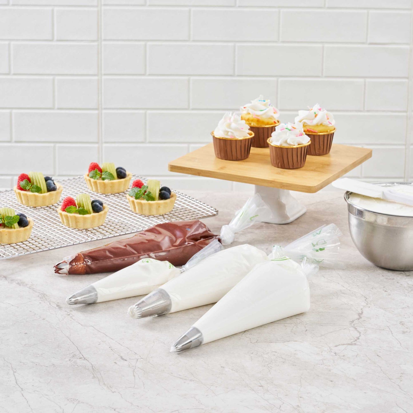 Pastry Tek Clear Plastic Pastry Piping Bag - Recyclable - 21" x 10 3/4" - 100 count box