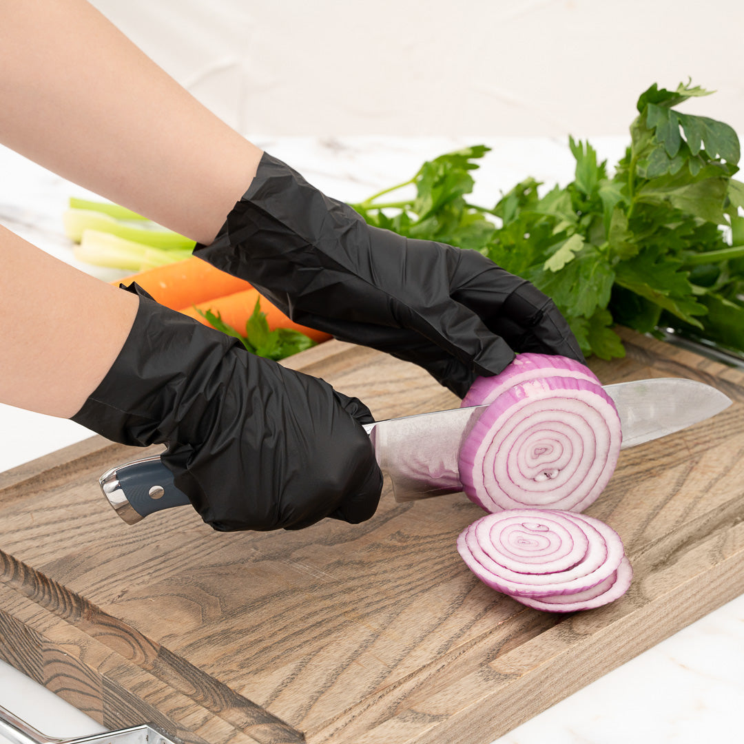 Serve Secure Black TPE Hybrid Plastic Medium Foodservice Gloves - Latex Free, Powder Free - 10 1/4" x 8 1/2" - 1000 count box