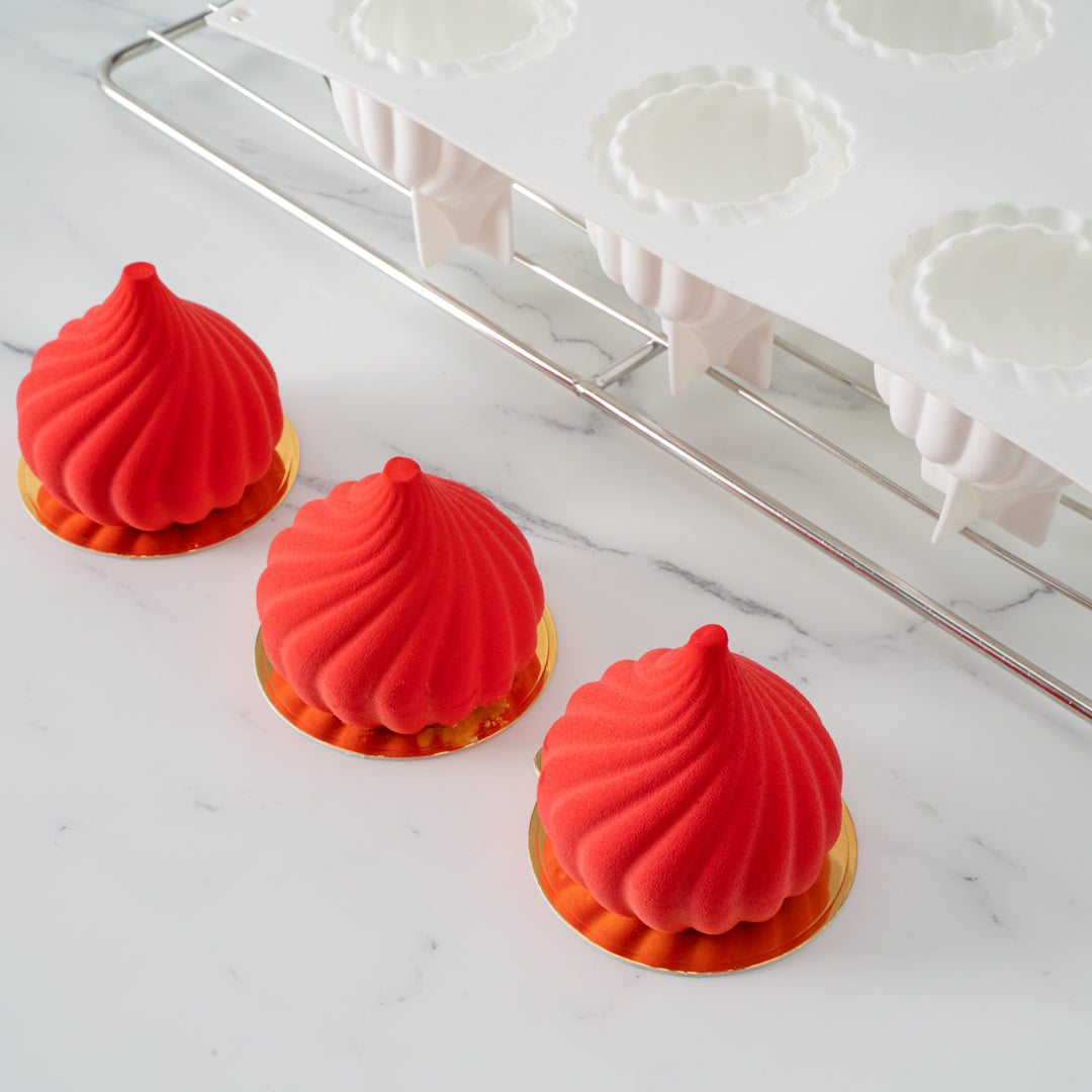 Pastry Tek Silicone Spiral Baking Mold - 6-Compartment - 10 count box